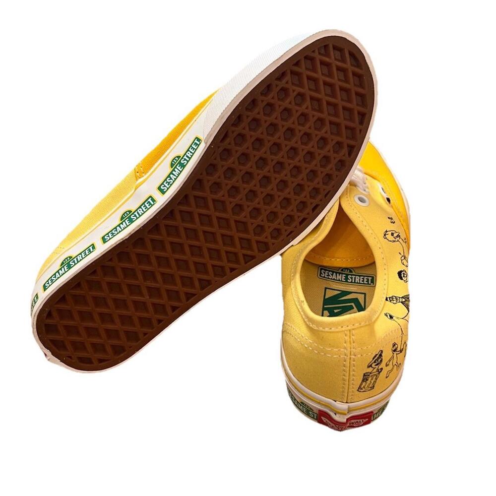 Vans Sesame Street Authentic Yellow Shoes Sneakers Limited Edition Size 5.5 Wms - Picture 4 of 5